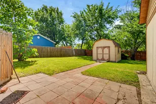 601 S Miller St, Decatur, TX 76234 - Photo 30