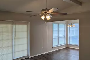 713 Heathcliff Dr, Everman, TX 76140 - Photo 4