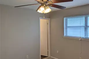 713 Heathcliff Dr, Everman, TX 76140 - Photo 18