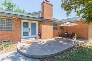 2606 Woodmere Dr, Dallas, TX 75233 - Photo 24