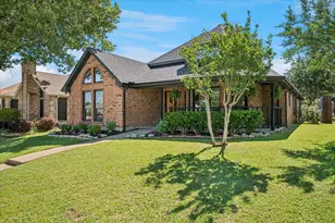 3248 Sugarbush Dr, Carrollton, TX 75007 - Photo 2