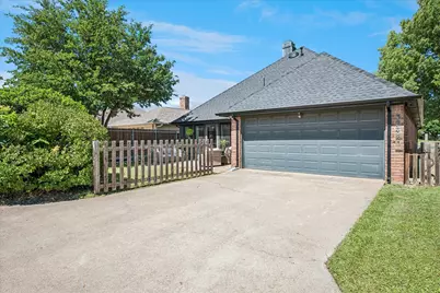 3248 Sugarbush Drive, Carrollton, TX 75007 - Photo 38