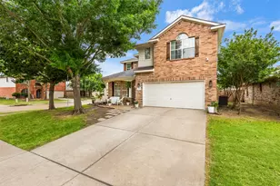 224 Rawhide St, Waxahachie, TX 75165 - Photo 2