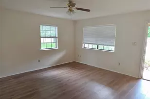 108 S Florence St, Tioga, TX 76271 - Photo 4
