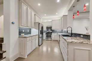 5113 Vandelia St, Dallas, TX 75235 - Photo 2