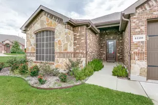 4120 Spur Trail Dr, Denton, TX 76208 - Photo 2