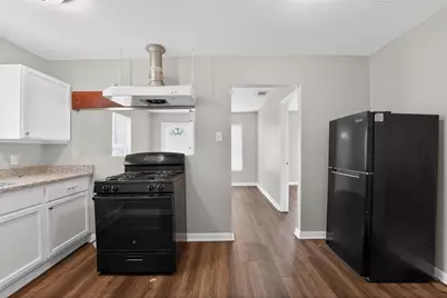 8914 Cardella Avenue, Dallas, TX 75217 - Photo 24