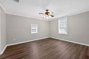 8914 Cardella Ave, Dallas, TX 75217 - Photo 12