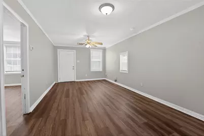 8914 Cardella Avenue, Dallas, TX 75217 - Photo 18