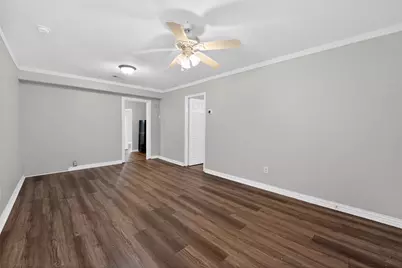 8914 Cardella Avenue, Dallas, TX 75217 - Photo 28