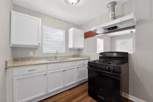 8914 Cardella Ave, Dallas, TX 75217 - Photo 22