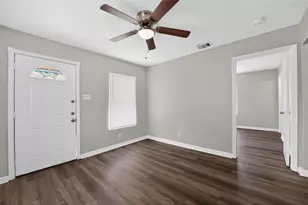 8914 Cardella Ave, Dallas, TX 75217 - Photo 8