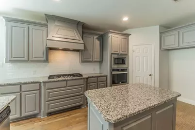 5644 Salt Springs Drive, Fort Worth, TX 76179 - Photo 8