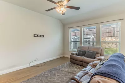 5644 Salt Springs Drive, Fort Worth, TX 76179 - Photo 6