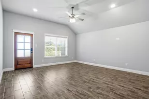 103 Clover Cir, Weatherford, TX 76086 - Photo 4