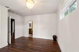 404 W Oak St, Decatur, TX 76234 - Photo 8