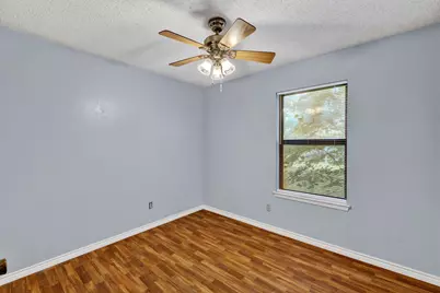 501 Post Oak Lane, Burleson, TX 76028 - Photo 12