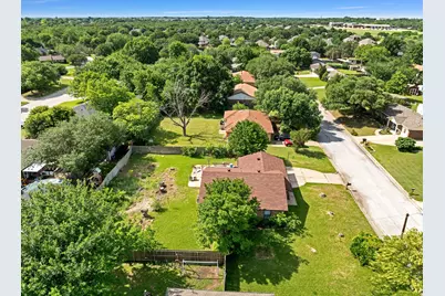 501 Post Oak Lane, Burleson, TX 76028 - Photo 24