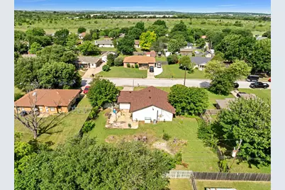 501 Post Oak Lane, Burleson, TX 76028 - Photo 22