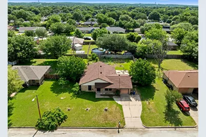 501 Post Oak Lane, Burleson, TX 76028 - Photo 20