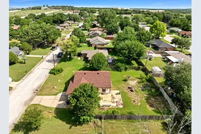 501 Post Oak Lane, Burleson, TX 76028 - Photo 26