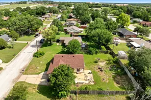 501 Post Oak Ln, Burleson, TX 76028 - Photo 26