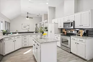 3116 Silver Springs Ln, Richardson, TX 75082 - Photo 8