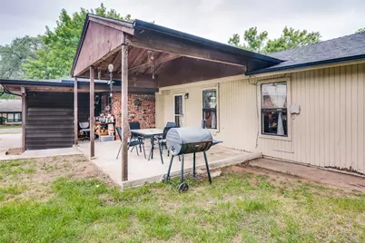 727 Norwood Drive, Hurst, TX 76053 - Photo 18