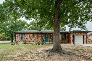 727 Norwood Dr, Hurst, TX 76053 - Photo 1