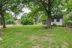 727 Norwood Dr, Hurst, TX 76053 - Photo 14