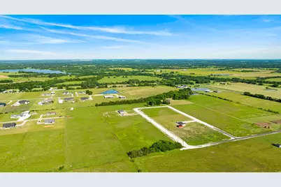 434 Private Road 33085, Sumner, TX 75486 - Photo 16