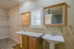 3625 Carla Ct, Granbury, TX 76049 - Photo 8