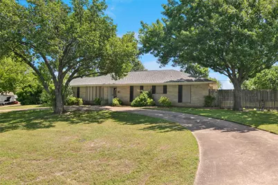130 Clinton Lane, Midlothian, TX 76065 - Photo 2