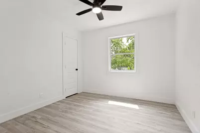 5325 Conroy Street, Fort Worth, TX 76134 - Photo 22