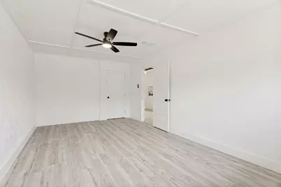 5325 Conroy Street, Fort Worth, TX 76134 - Photo 14