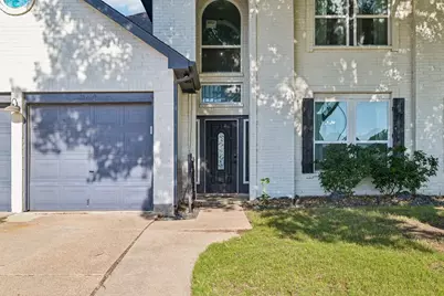 5100 Redwater Drive, Arlington, TX 76018 - Photo 6