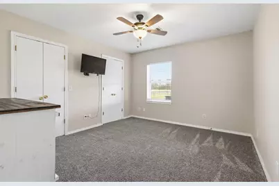 521 County Road 15100, Blossom, TX 75416 - Photo 20