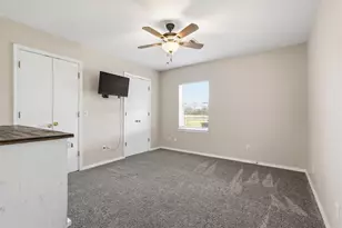 521 County Rd 15100, Blossom, TX 75416 - Photo 20