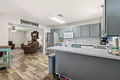 521 County Road 15100, Blossom, TX 75416 - Photo 10