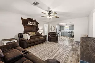 521 County Rd 15100, Blossom, TX 75416 - Photo 4