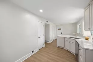 10517 Wyatt St, Dallas, TX 75218 - Photo 14