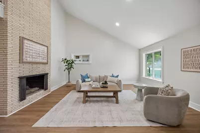 10517 Wyatt Street, Dallas, TX 75218 - Photo 6