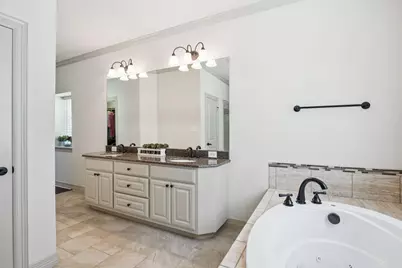 101 Beacon Court, Mabank, TX 75143 - Photo 16