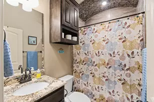3907 Del Rio Ct, Granbury, TX 76049 - Photo 20