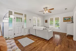 910 S Waco St, Weatherford, TX 76086 - Photo 6