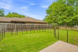 910 S Waco St, Weatherford, TX 76086 - Photo 22