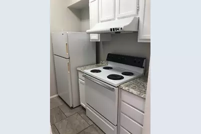 701 W Sycamore Street #304, Denton, TX 76201 - Photo 4