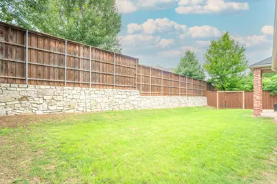 1811 Saint Johns Avenue, Allen, TX 75002 - Photo 36