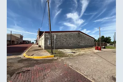 104 E Main Street, Honey Grove, TX 75446 - Photo 4