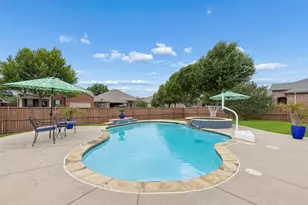 1300 Stanford Ln, Celina, TX 75009 - Photo 28